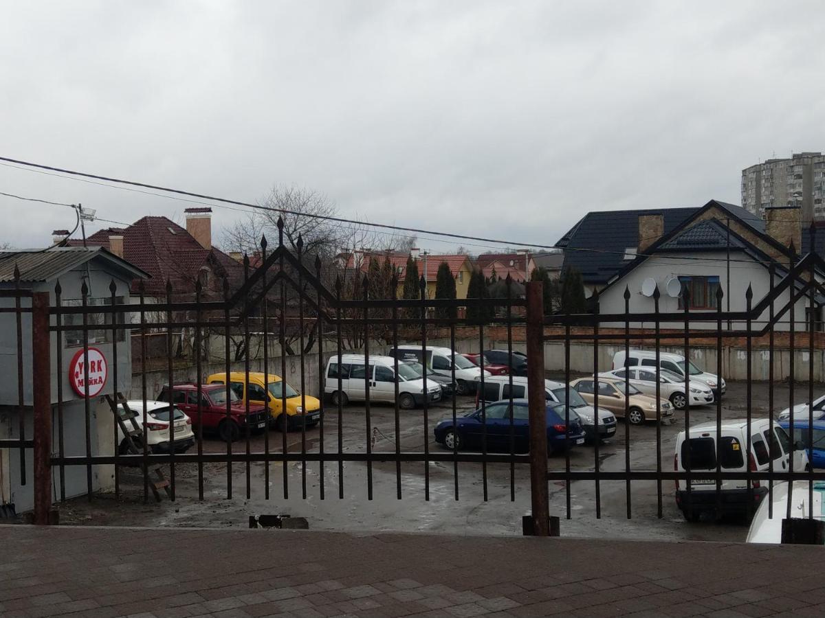 Однокімнатна Квартира В Новобудові По Мельника Rivne Exterior photo